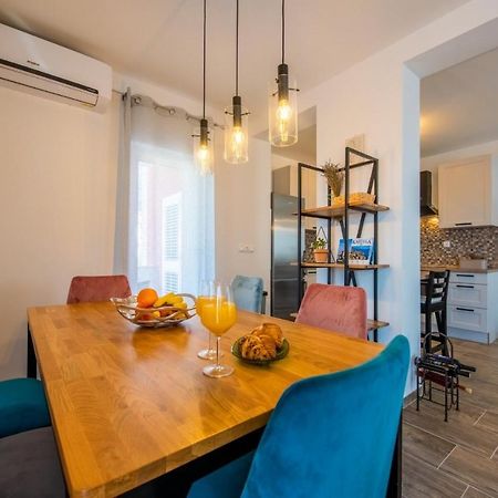 Apartman Paula Kastela Dış mekan fotoğraf
