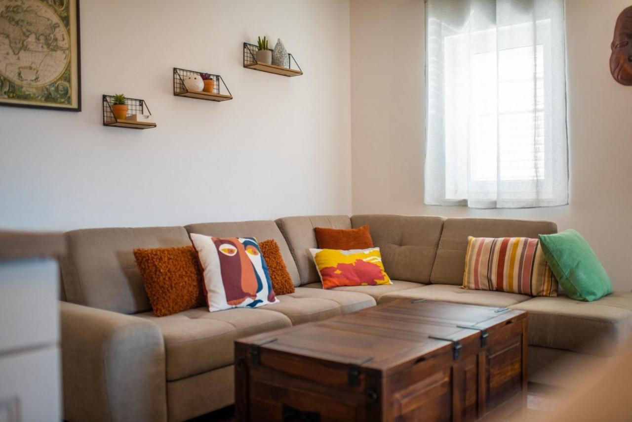 Apartman Paula Kastela Dış mekan fotoğraf
