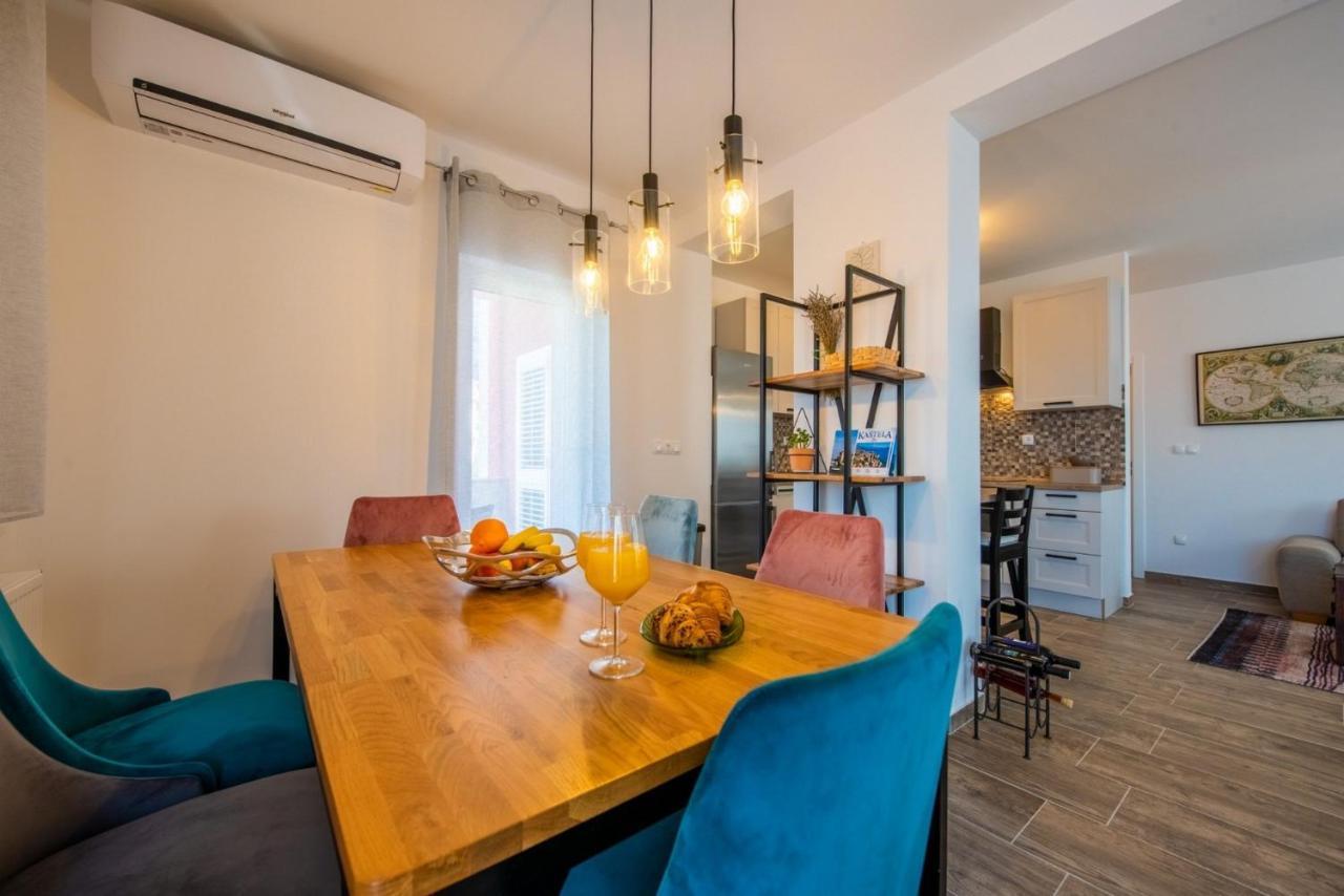 Apartman Paula Kastela Dış mekan fotoğraf