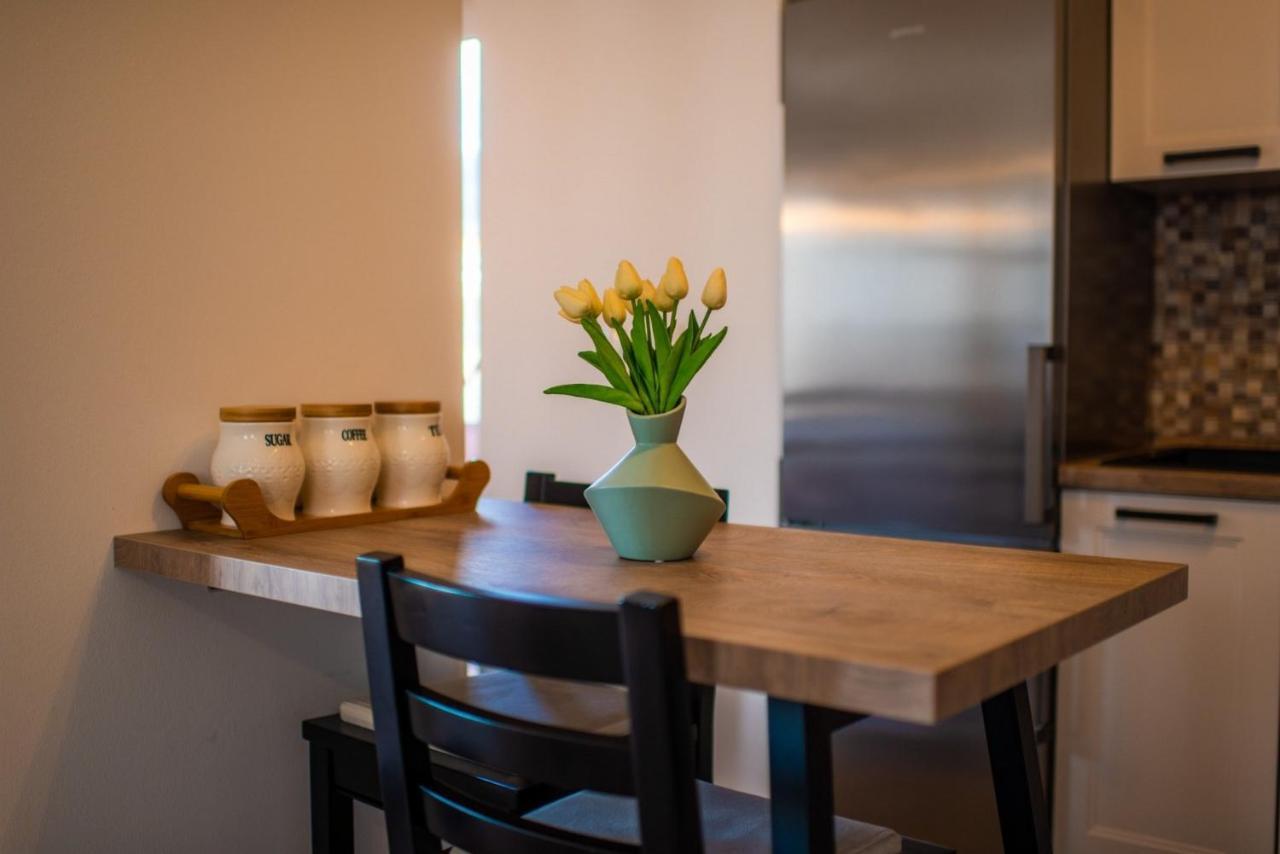 Apartman Paula Kastela Dış mekan fotoğraf
